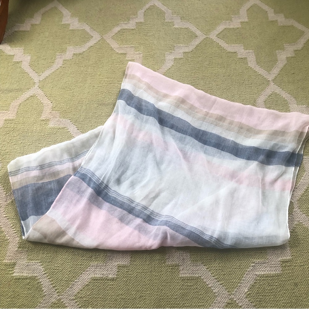 Lightweight infinity scarf - Picture 5 of 6